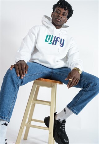 HOODIE IN WHITE WITH GRAPHIC PRINT LOGO.