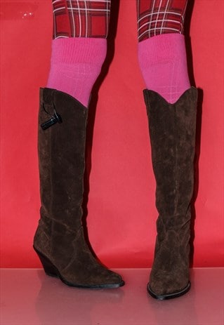 Vintage 90's iconic western suede boots in chocolate brown