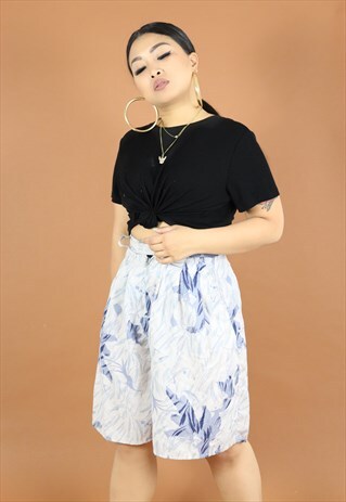 VINTAGE HIGH WAISTED SHORTS