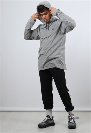 VINTAGE ADIDAS XL GREY EMBROIDERED LOGO LIGHTWEIGHT HOODIE