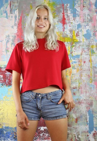 BOX TOP IN TRUE RED TEXTURED FABRIC