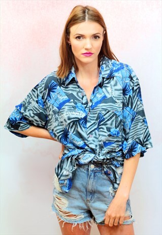 1990S VINTAGE BLUE HAWAIIAN VISCOSE OVERSIZED SHIRT