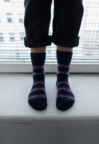 NAVY STRIPED HANDMADE KNITTED WOOL SOCKS