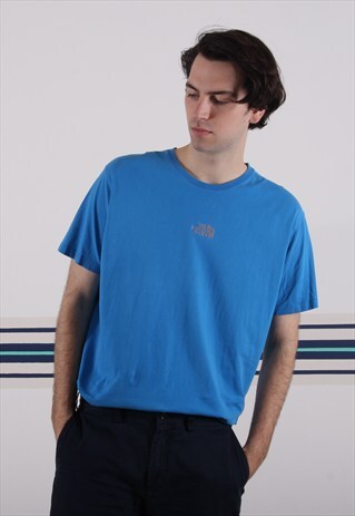 THE NORTH FACE T-SHIRT