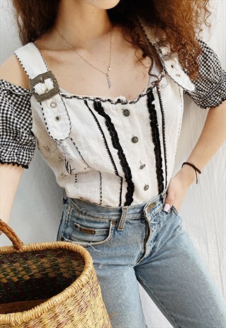VINTAGE 90S GINGHAM CHECK AUSTRIAN MILKMAID BLOUSE CROP TOP