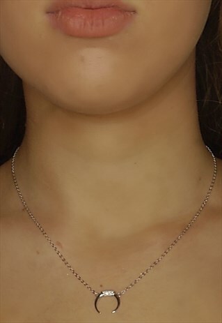 CUTE CRESCENT MOON STERLING SILVER CHARM PENDANT NECKLACE