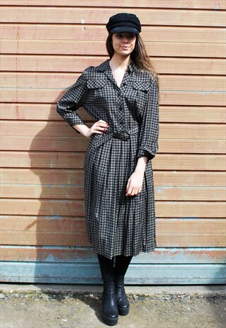 VINTAGE GRAPHIC PRINT SHIRT DRESS