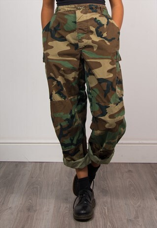 90'S VINTAGE GREEN CAMO CARGO PANTS ARMY GRUNGE TROUSERS