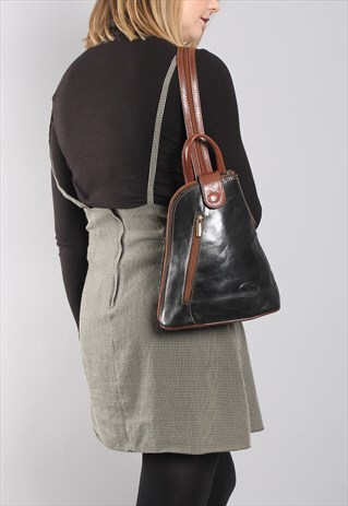 VINTAGE 90S BLACK LEATHER MINI TRIANGLE BACKPACK RUCKSACK