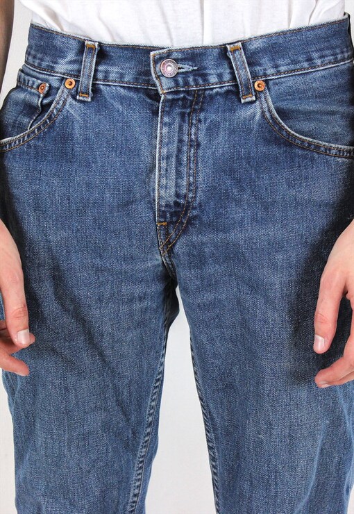 garment image