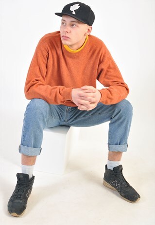 VINTAGE 90'S JUMPER IN ORANGE