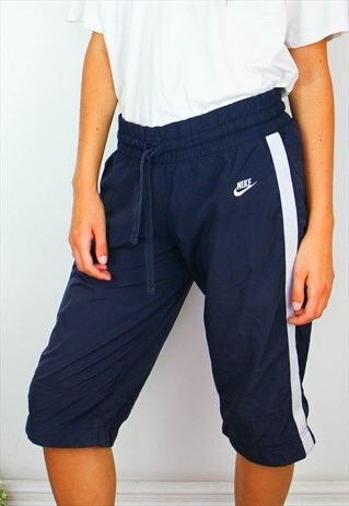 VINTAGE NIKE SHORTS WITH TICK LOGO FRONT