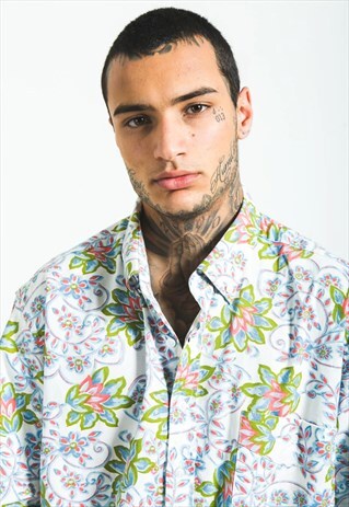 VINTAGE 80S HAWAIIAN SHORT SLEEVE SHIRT / S5557