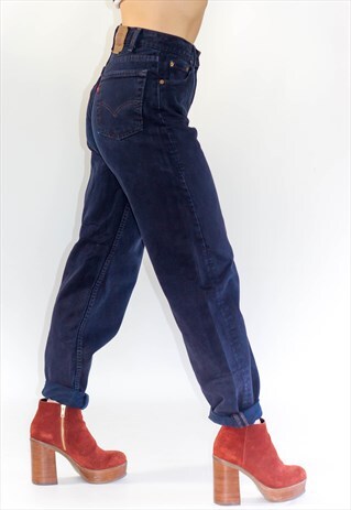VINTAGE EXTRA HIGH WAIST MOM JEANS