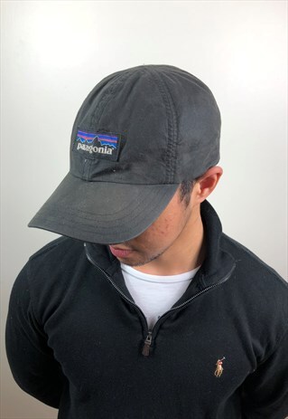 VINTAGE BLACK PATAGONIA CAP