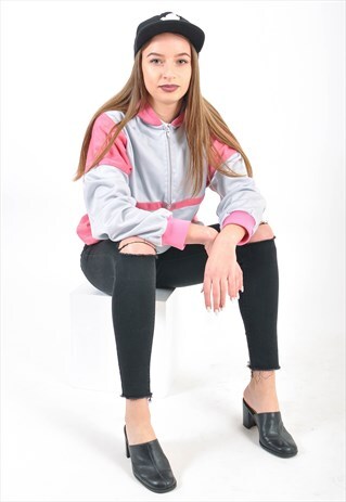 VINTAGE 90'S HOODIE
