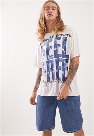 VINTAGE FEEL FREE GRAPHIC T-SHIRT