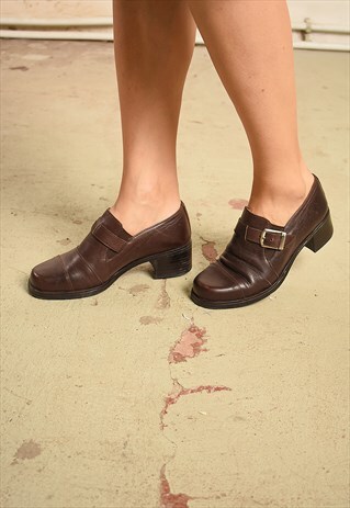 VINTAGE 80'S RETRO MID-HEELED SHOES PUMPS IN BROWN LEATHER