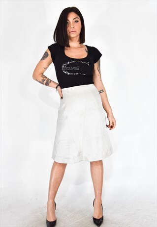 CHANEL ELEGANT STYLE GRAY SKIRT