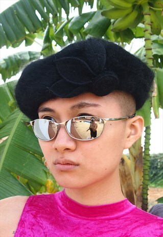 BLACK FLUFFY BERET