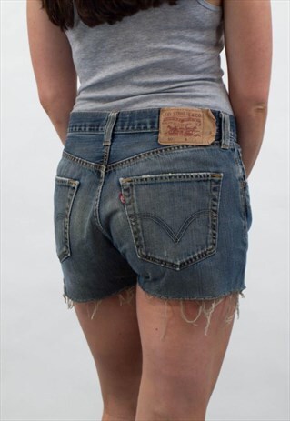 VINTAGE LEVIS 501 DENIM SHORTS