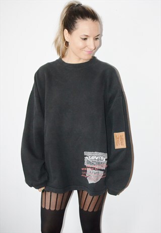 VINTAGE 90S LEVIS SPELL OUT LOGO SWEATSHIRT MADE IN ITALY