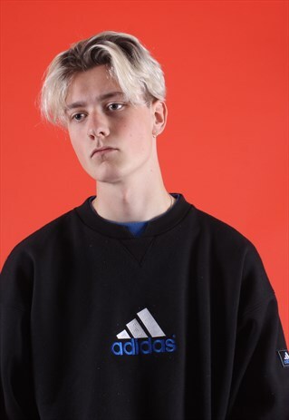 BLACK, WHITE AND BLUE ADIDAS EMBROIDERED SWEATSHIRT