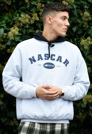 VINTAGE NASCAR GREY SWEATER
