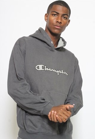 VINTAGE CHAMPION HOODED SWEATSHIRT