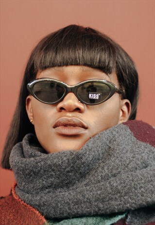 VINTAGE BLACK CAT-EYE SUNGLASSES 60S 80S FESTIVAL SUMME