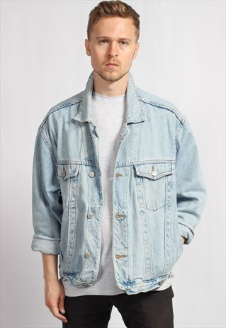 VINTAGE DENIM JACKET