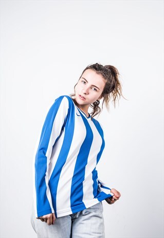 VINTAGE 1990S BLUE AND WHITE STRIPED NIKE T-SHIRT