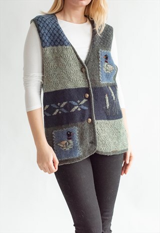 VINTAGE 80S FUNKY GRAMMAS VEST WITH DUCK PATTERN