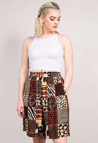 VINTAGE 90'S BROWN SAFARI PATTERN SUMMER SHORTS CULOTTES