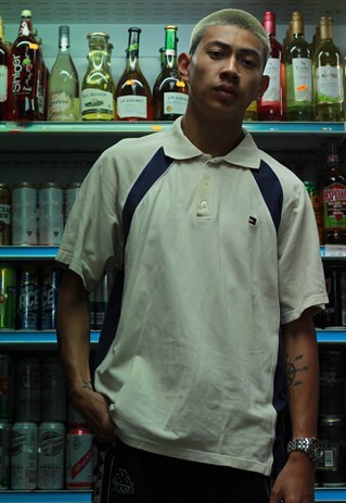 BEIGE AND NAVY TOMMY HILFIGER POLO TEE