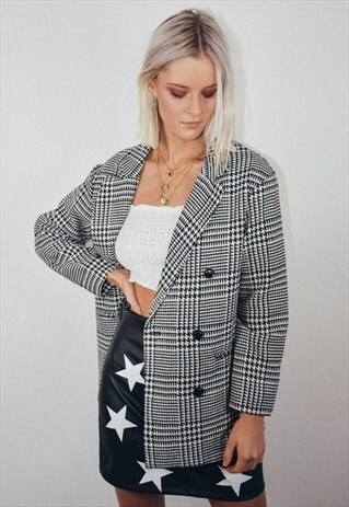 VINTAGE INSPIRED PLAID OVERSIZED BLAZER