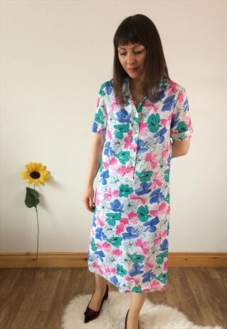 VINTAGE FLORAL MIDI TEA DRESS