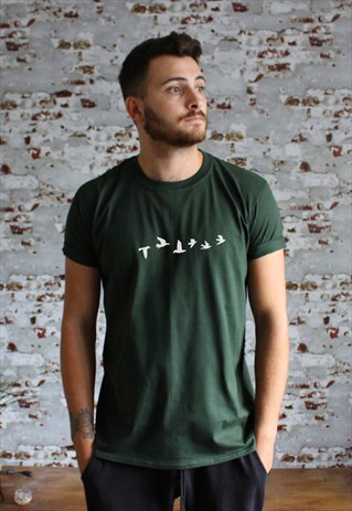 GRAPHIC PRINT 'FLOCK' GREEN T-SHIRT