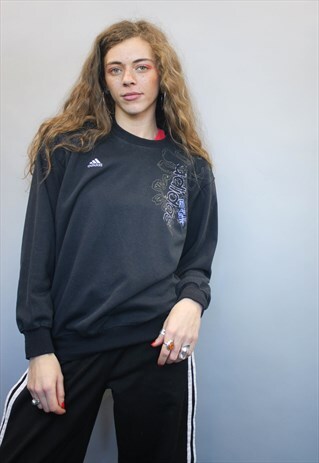 VINTAGE NAVY BLUE ADIDAS SWEATSHIRT