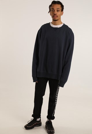 VINTAGE LEVI'S SWEATSHIRT