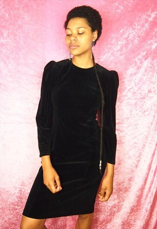 BLACK VELVET 80S STYLE DRESS