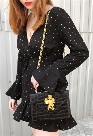 VINTAGE-INSPIRED BAROQUE CHAIN BAG