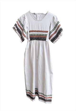 VINTAGE HEAVY COTTON EMBROIDERED 70S STYLE PRAIRIE DRESS