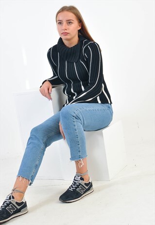 VINTAGE KNITWEAR JUMPER IN BLACK WHITE