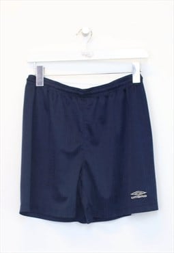 Vintage Umbro shorts in navy. Best fits S