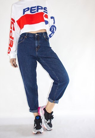 VINTAGE TAPERED LEG LEVI'S MOM JEANS