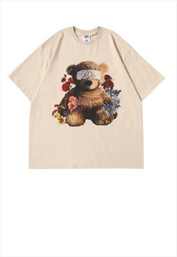 Teddy print t-shirt Y2K tee flowers retro top in cream