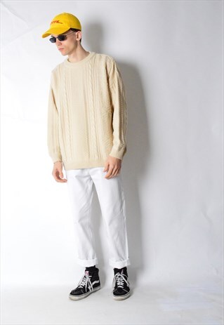 VINTAGE 90S CREAM WOOL BLEND CABLE KNIT JUMPER