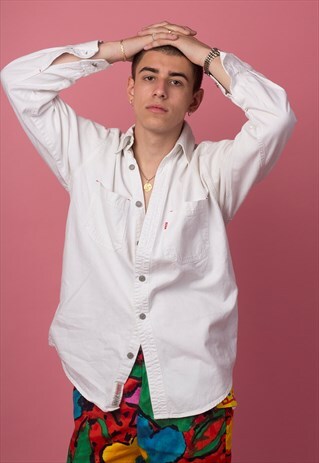 1990'S WHITE DENIM LEVI'S RED TAB SHIRT
