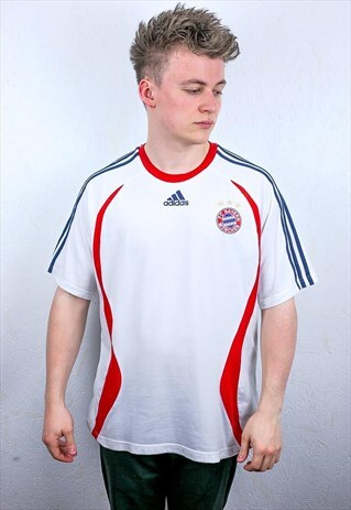 VINTAGE ADIDAS BAYERN MUNICH T-SHIRT
